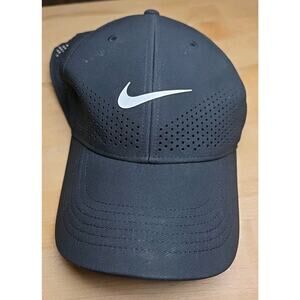 Nike Dri-FIT ADV Club Cap Hat Black M/L Golf Running Training Athletic